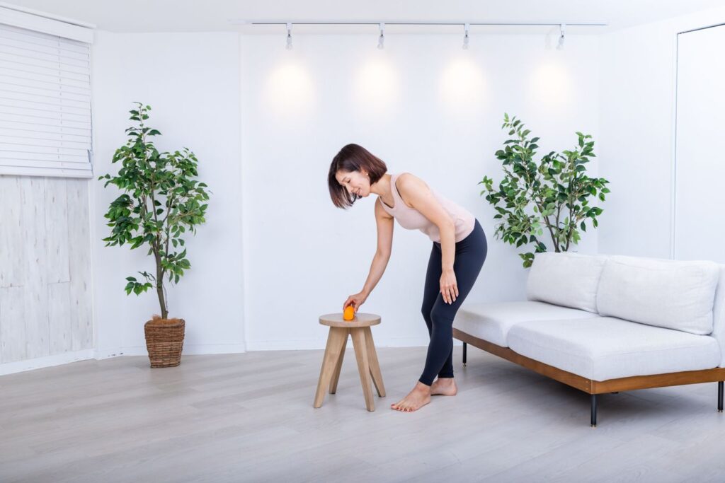 立った姿勢で身体を動かす運動のイメージ